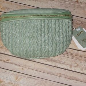 Handbag Republic Quilted Waist Pack